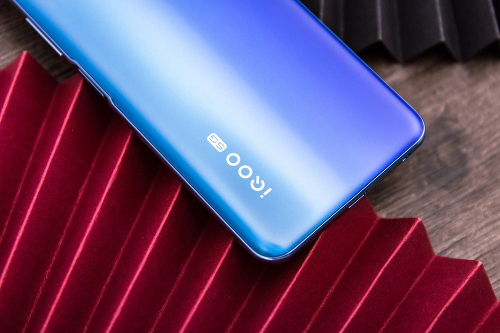 iQOO Z1x½iQOOlogoiQOOһϲƣ·iQOO Z1xһҲһִС