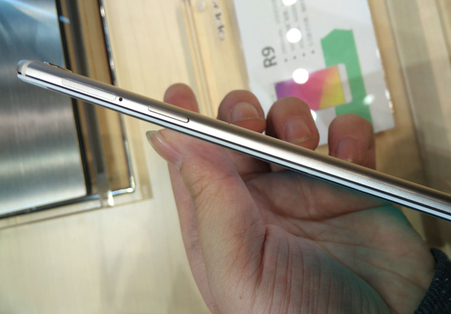 OPPO R9���Ҳ���������ǽ���˿��ۺͿ�������