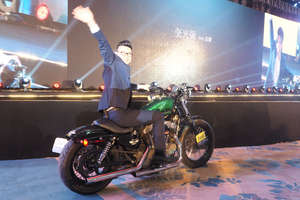 ��ģ��ǰ��ivvi����������Ʒս�Է��������ϲ���������Ƶ�ʢ����У�ivvi��˾���³����ivvi�ܲ��Ź�ǿ���쵼�߲㣬Я�ֿս��ֳ���ivvi����������ӱ��1300����ҵ�α���200���ȫ������ý�壬��ͬ��֤ivviһ���������������ʢ�󷢲���