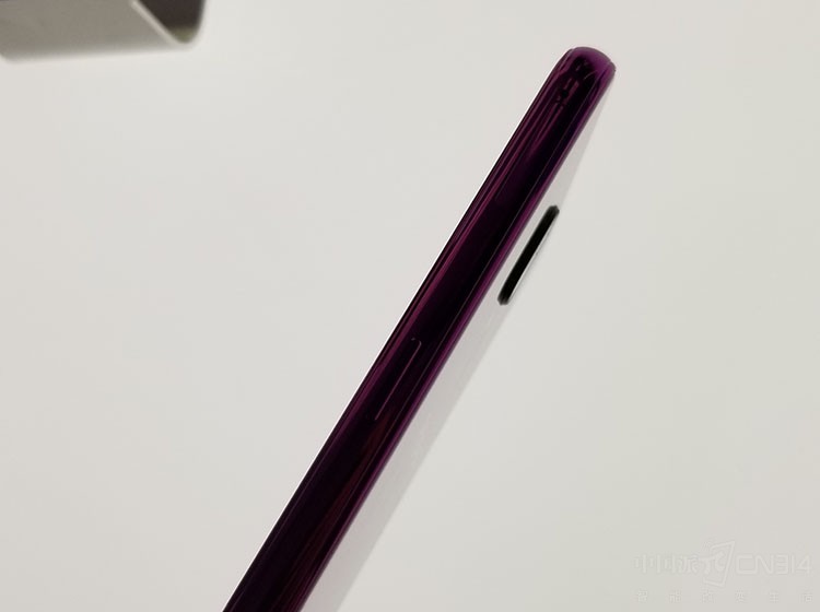 颜值外漏性能深藏:OPPO R17真机图赏! OPPO R17,图赏