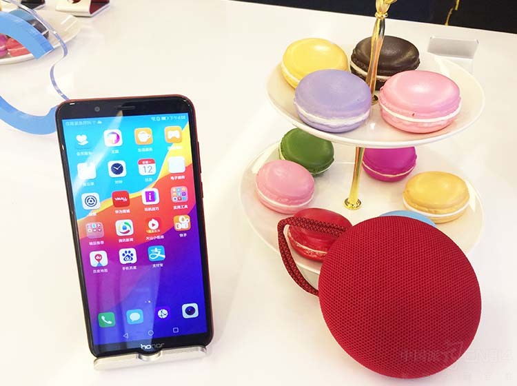 ��������ɫ������������һ�����գ����ǲ��Ǿ��ó���7C���ӡ���ɫ�ɲ͡����أ�