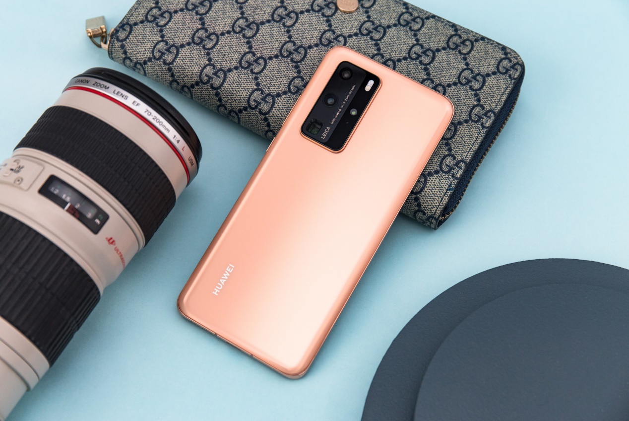 󲿲ƹ⹤յ3DʣڱֲʸʱֲմȾָƣָи󻬡P40 Proߵճָмѡ˳ؽ֮⣬P40 ProȰףɫ˪ɫѡ