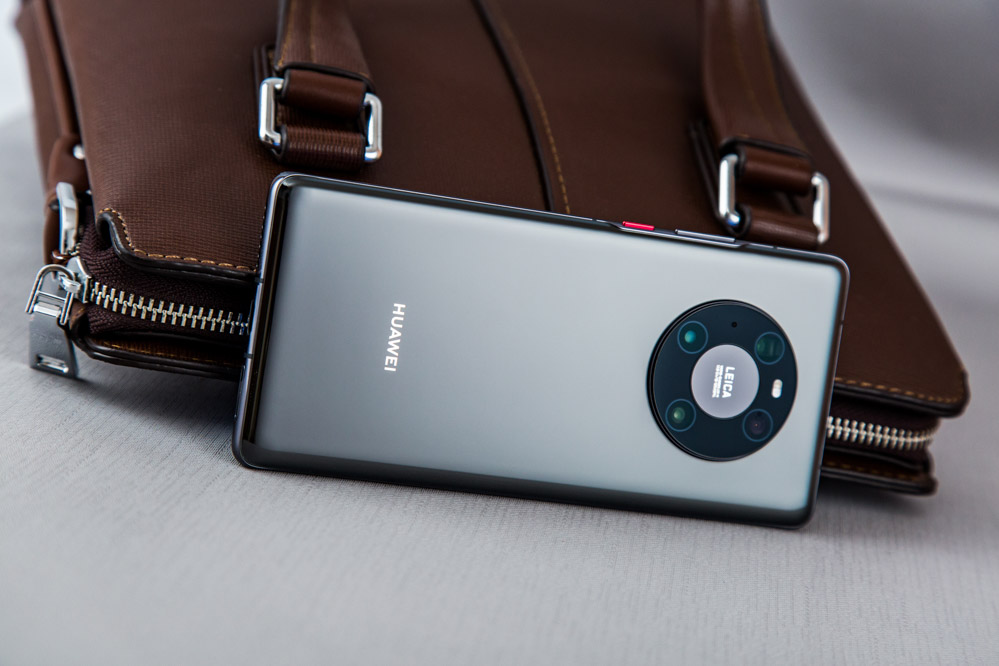 ��ΪMate40 Pro���ǻ������ĸ���ľ�ͷ���ֱ���5000�����ع������ͷ�����㣩��2000�����س��������ͷ��1200������Ǳ��ʽ��������ͷ������Խ�������������Ч���ǳ�ϸ�壬ĿǰDxO����ֻ�����������е�һ��