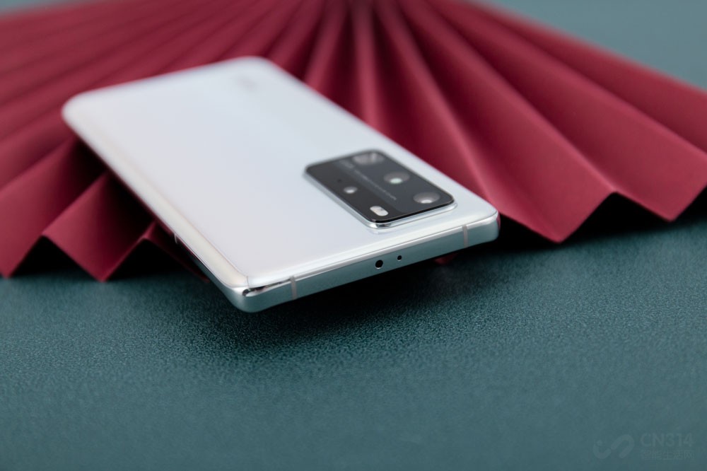 Ӱ棬ǱλΪP40ϵе󿴵֮һûͷ5000صĳ֪ͷӵf1.9ȦOISѧܹ֤Ľڰ⻷µԼ¼ĻϸڣӦ˵ûʵˡҹǡһǿҹɫҹУȻϸڷḻɫʱҹƬ