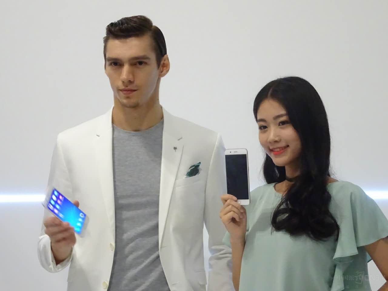 �Թ�˧������Ů������������ڹ������仰��