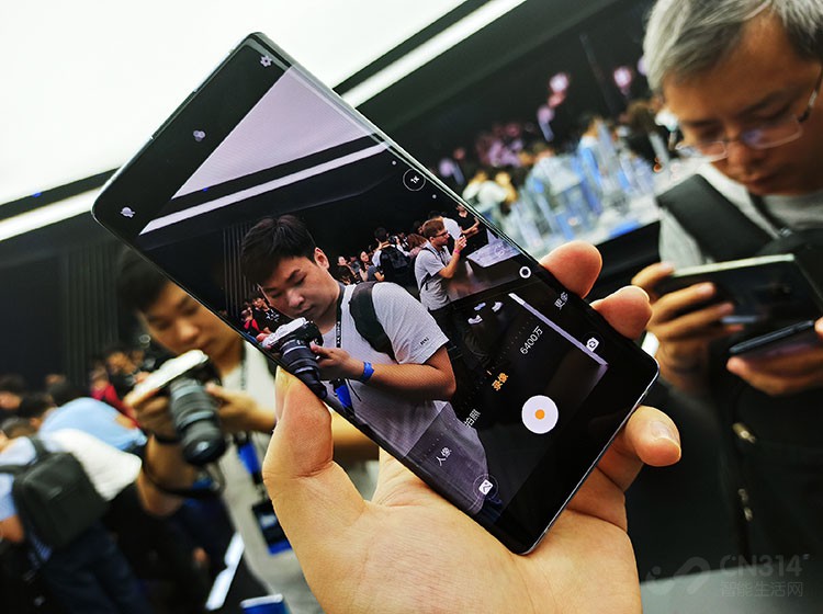 ǰΪ1600ʽͷҲǵȫֻΪռȡøӾšNEX 3 5GAIռʵڰ⻷µŻøߴȡ㡢ϸЧÿ˶ھͷпԼ