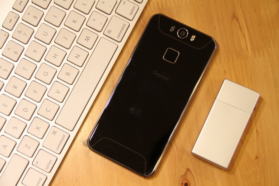 Gigasetϵ���ֻ���Ϯ�˵¹�����ľ��´������Ͻ�������ϸ�����������������Ʒ�ƵĲ�Ʒ���нϴ����ơ�