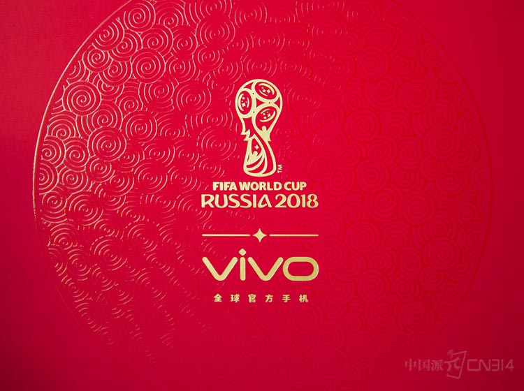 ���滹��FIFA�ı�־������6��vivo��FIFA���Ϊ��6���FIFA���籭ȫ��������������Ϊ2018��2022�������籭��ȫ��ٷ�����������顣