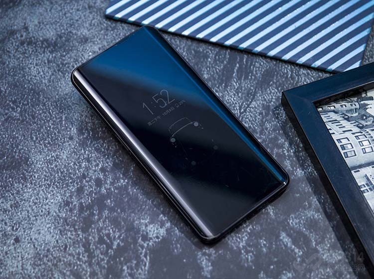 ������������һ������855 Plus����Ŵ�������Ȼֻ�ǡ������桱�����������������855�����޴�������GPU������Լ��15%������ڵ�ǰ����Ϸ����Ϊ���û���˵�߱��ǳ�����ջ������������ڵ���Ϸ�����ܵ����󻹲���������855 Plus����ȫ����Ŭ����Z20��������ȫ�ܹ����û���2-3���ʱ���ڻ�ó��ڵ���Ϸ���顣