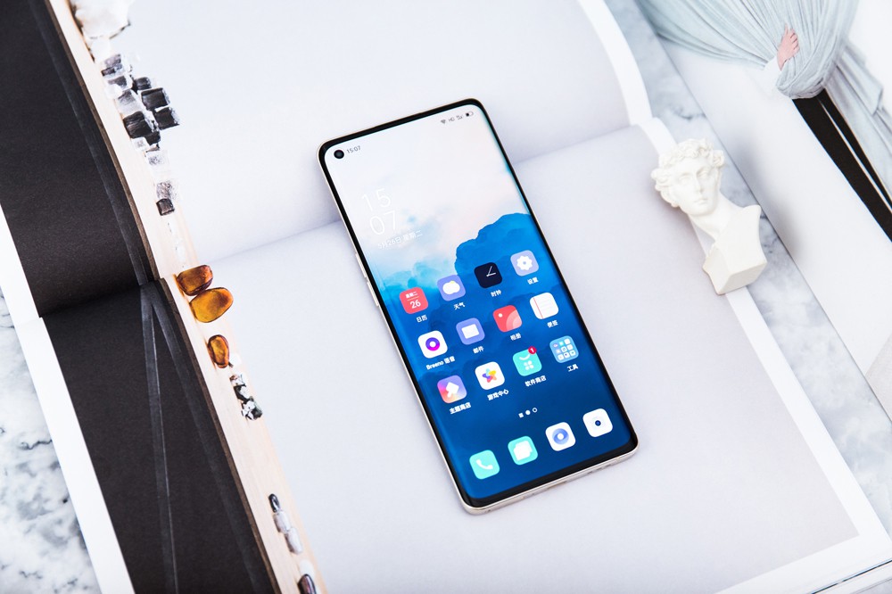 ոգOPPOµRenoϵиҴһȫµӰ콢ǺˡҹƵxĳҹɫReno4ϵУֻԾ˵4800ϡƵҹƵǵĵޣõߵReno4 ProҸǵľͷԸûֵʵ