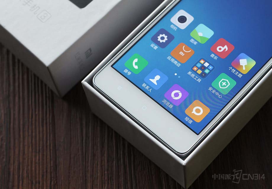 �·���Ȼ��С�׹��õ��������ذ���������û�б��⣬��������֮ǰ�ĺ�ɫ��ơ�