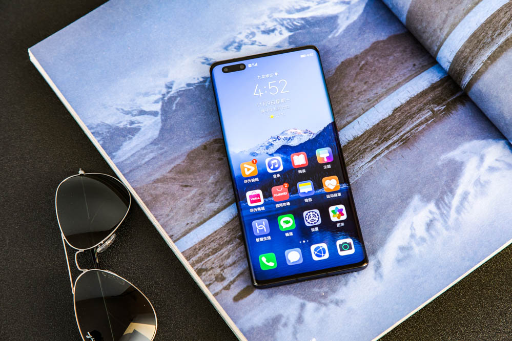 UI���棬EMUI 11רΪ��ΪMate40 Pro������һЩ���ܲ������¹��ܣ�������ͣ�������ܡ����հ�ѹ���ơ��鶯Ϩ����ʾ�ȣ������м��ߵ�ʵ�ü�ֵ��