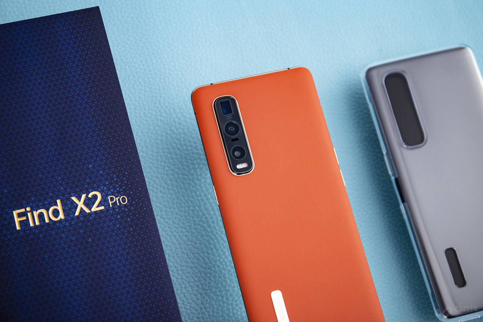 ��ʵ�ϣ�Find X2 Pro��������Ļ������������ǿ�ı��֣��������ϵ�ʵ��Ҳͬ�����ף������µ�DxO Mark���ϣ�124�ĵ÷��Ѿ�׷ƽ��С��10 Pro��Ҫ֪��OPPO Find X2 Pro��������ģ���ֻ�����ž�ͷ��