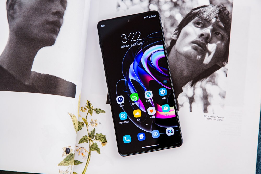 ûĻʮֳɫȽ7.99mmҲֻ189gʱµ5G콢Ƿǳ˱ӯģⶼҪ鹦Ħ󾫵ӳ֣˽5Gֻصʹ㣬»һȫ桰5G콢