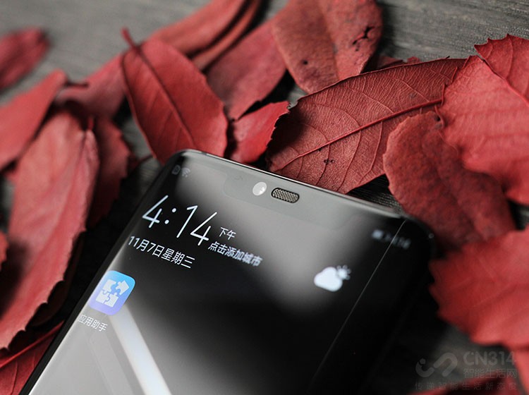 ��Ϊ������3D��ѧ�������������������Mate 20 Pro���������������Ͼ�Ԫ������Ҫռ�ÿռ�ģ�ͬʱ��������Ҳ�����˺ܺõı����ԣ�ֻҪ�þ�ͷ����������һ�¾��ܽ�������ָ�ƽ���Ч�ʸ��˲��١�