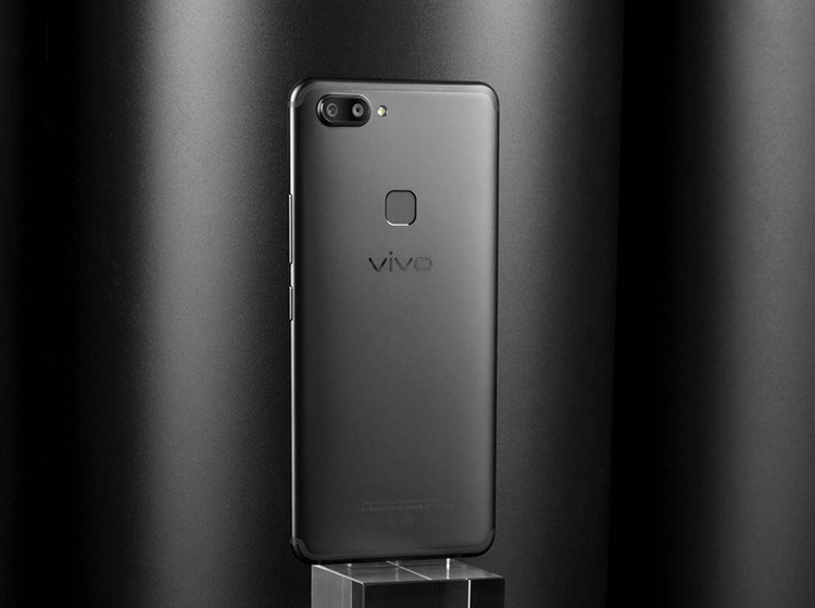 vivo X20ȫ�����ֻ��ı��������3D���������ƣ������м䲿��΢���棬��������ô��棬�����ֻ��ø����������ƣ������7.2mm�Ļ�����ȣ����ճָз������ŷǳ���ɫ�ı��֡�