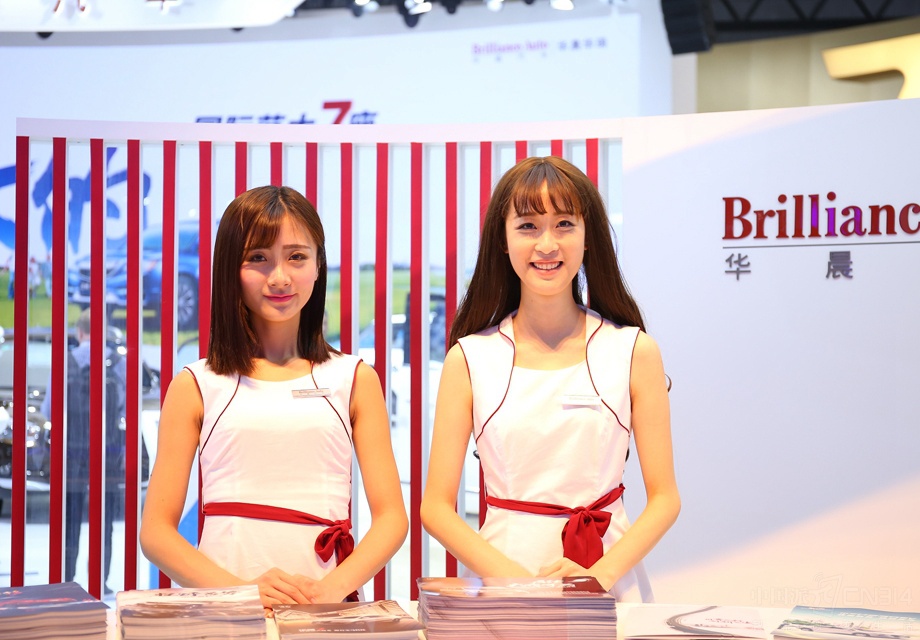 ���������ӣ�͸����Ƿ������信��