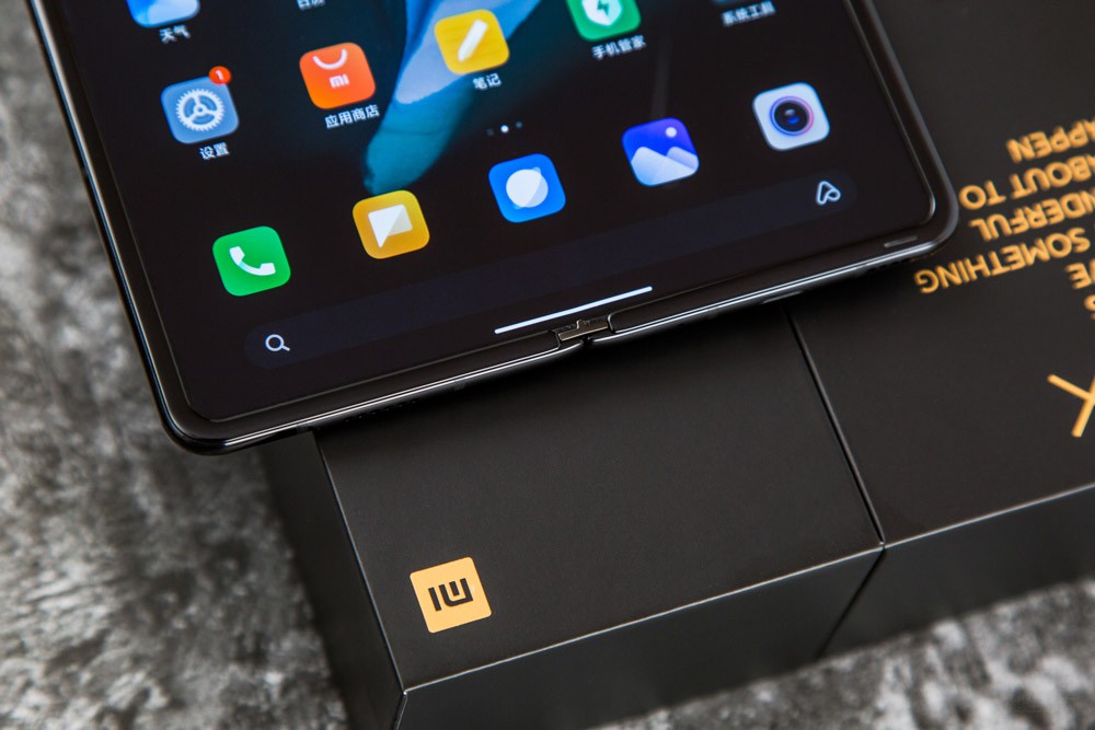 ǣС׻ΪMIX FOLD˶áٽŶϵУ4ϵͳܴΪɫʣ˫1216ӵ0.65mm1.34CCݻǻ15V Smart PAṹƶȸƵӾ⣬㲻ʹöҲܻĻ