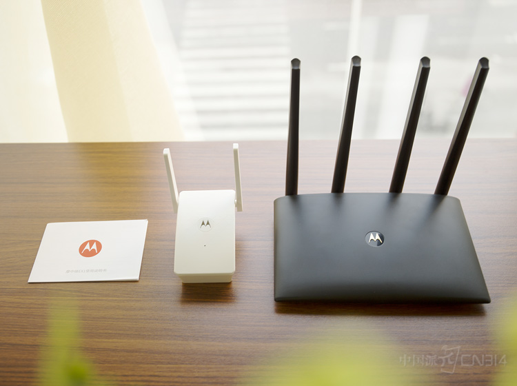 ���ſƼ��ķ�չ��Խ��Խ����豸��Ҫ��������Wi-Fi��·����Ҳ���ճ������а�������Ҫ��ɫ�����ڣ��ܵ�����û�ϲ����Ħ������·��ϵ�в�Ʒ���������³�Ա--Ħ·��CX2��