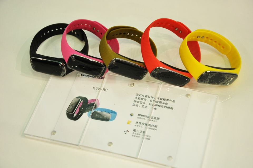 ����Ϊ������ɫ�������˵㣬˵�õİ�ɫ�أ���ɫ�أ���ɫ�أ�����ӫ��ɫ�أ�����������|���������ֻ�