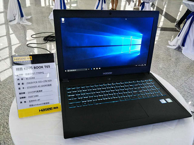 ���񱾾��� T65/T66����GTX 1050Ti/GTX 1060�Կ�������i7-7700HQ��������256GB PCIE SSD����8GB DDR4���ڴ棬�������񱾸������ݴ��䣬1TB HDD��еӲ�����㺣���洢��