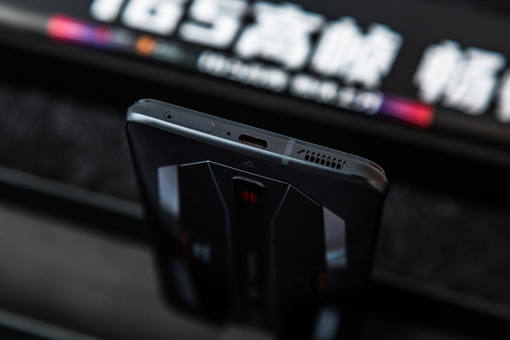 棬ѶħϷֻ6 Pro120Wֿ䣬Ϻħֿ似5Ӽɳһ17ӳȫҳ׸õ罹ǣҲͻȻʧ