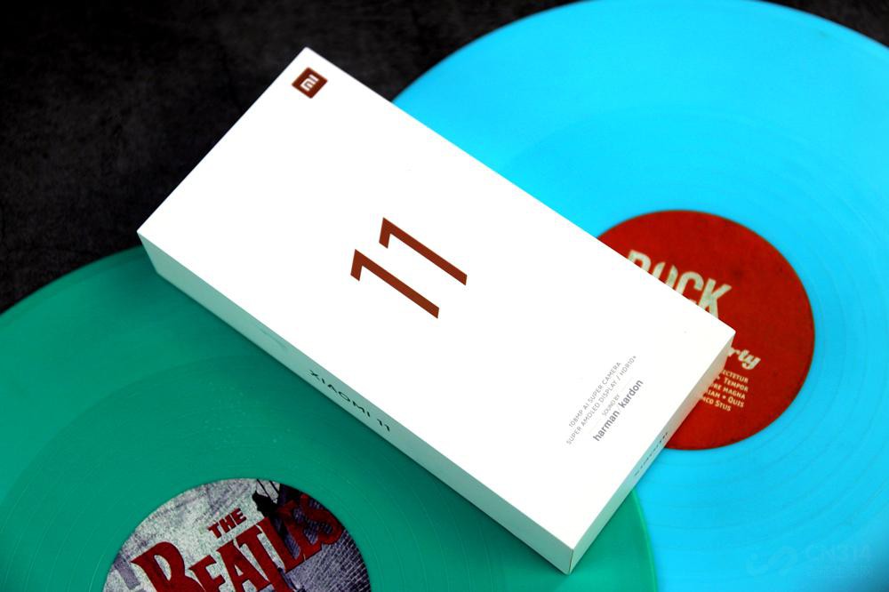 2020׵ʱС׷ˡ콢С11ȫ׷888оƬӵкųʷĻʹ˼ӰٹٷŶӵУС11һëˮͰôǾҸǵľͷһ𿴿С׵ľۣ˽һ¸û㡣