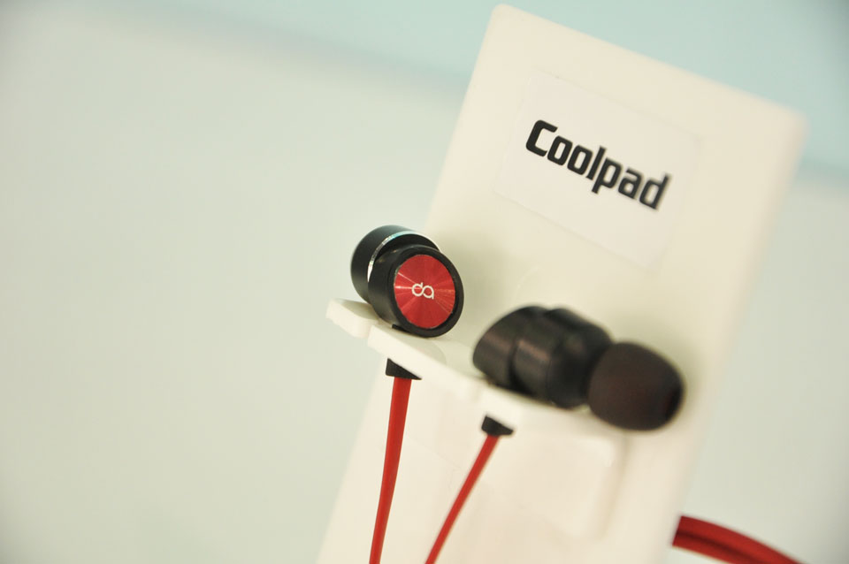 �����ƺ������˴����logo��|����C82����