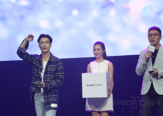 �����˺ͷ�˿���ڷ������ֳ��Ļ�����ֱҪ�����ˣ�����������۸�ѧ������ϰ��������Ŷ���۸����ǲ���ȥ�ֳ��