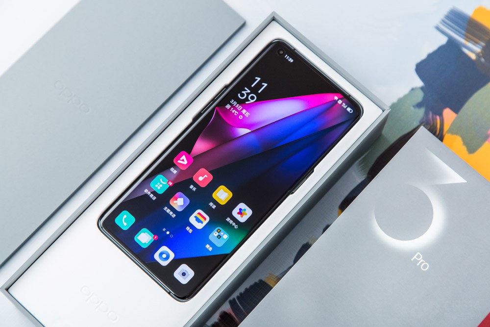 ϣOPPO Find X3 Pro6.7ӢOLEDڿԶĻȴﵽ8192ֱΪ3216*1440ֲֵȴﵽ1300nitΪԭ10ɫʾĻˢʸߴ120HzÿĻ׼У׼ɫ׼JNCD0.4DisplayMate A+