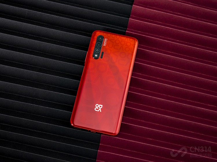 ������ͷ�������棬��Ϊnova6 5G�ĺ�������ͷģ��Ϊ��4000�����س��й����㣨1/1.7Ӣ�磩+800������3����ѧ�佹��ͷ+800�����س���Ǿ�ͷ��֧��120�㳬��ǣ�������ϣ���������Ƹ����䱸�˼���Խ�ģ�顣�����콢���������á�