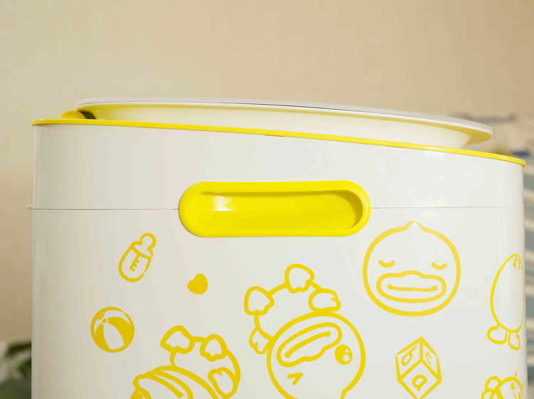 �ڲ�����һ�������ڡ����ۡ�����ƣ����������ƣ������Ǿ��ܸ��õ��ƶ�ϴ�»��ˡ�