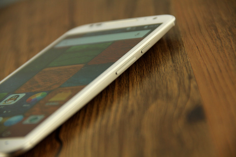 Ҳ߿еԴԴֹܹ|Moto X