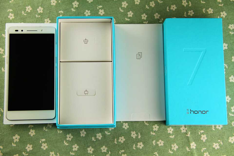 �ó��ֻ�֮�������ܿ�����Դ�������ߺͲ�Ʒ˵����֮��ıر�Ʒ��