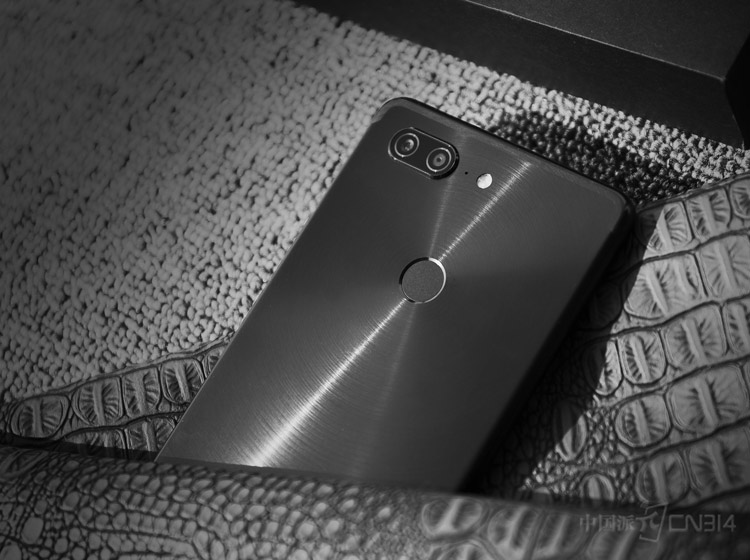 ����M7����������-��-�ѽ����Ʋ��ڻ������棬�ټ���̫���ƣ��ڹ�����ʮ�ֿ��š�