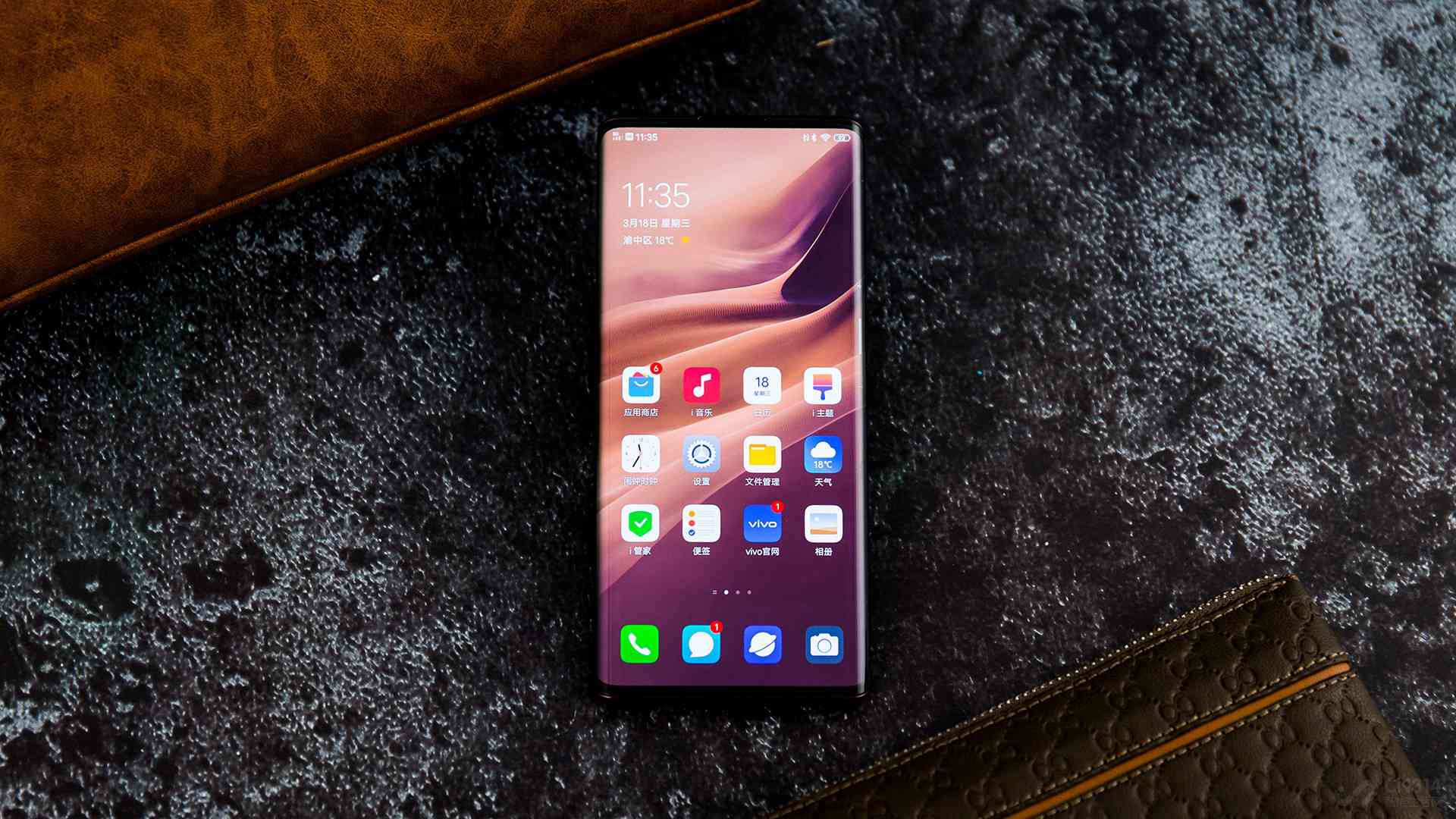 表现琥珀晶奢华感vivonex3s琥珀醇图赏