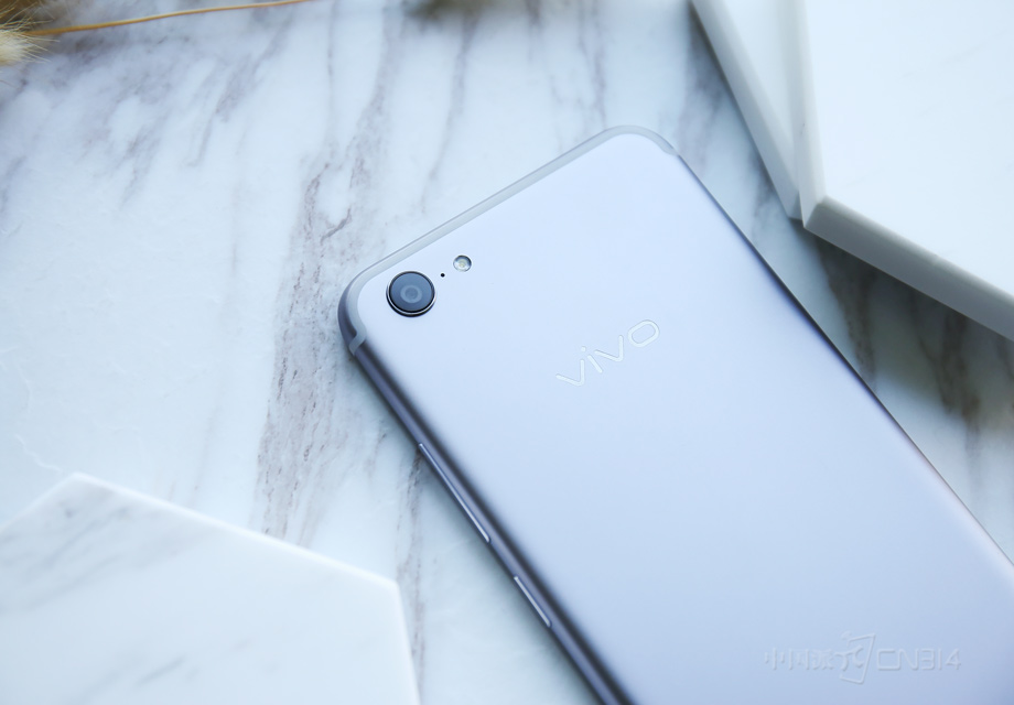 1600�����صĺ�������ͷ��������ԭ���������е�һ�о���˲����