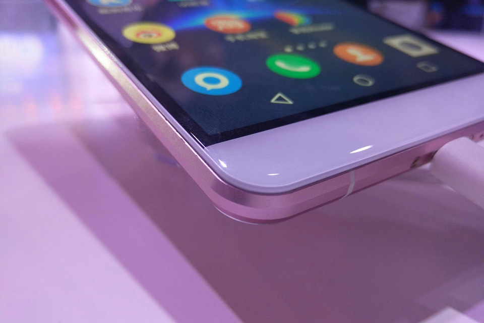 ͨ������ͼƬ�ܹ����Կ�������ħMOS1 max������Ŀǰ�����е�2.5D���������۸к��ָж����ѡ�