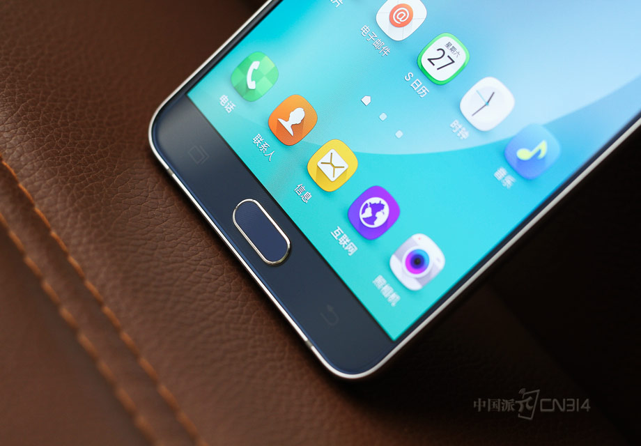 ��Ļ�·�ӵ��һ��ʵ���Home����������һ��������㣬�������С�Home�����Ϊ�����л������������Ե��ò˵����Ĺ��ܣ����Ҽ�Ϊ���ؼ���ͬʱ��������ơ�