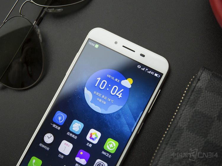 �����Ϸ���ǰ������ͷ������ơ���������ͳ���û���κα仯�����з�ʽ�Ƚϵõ���