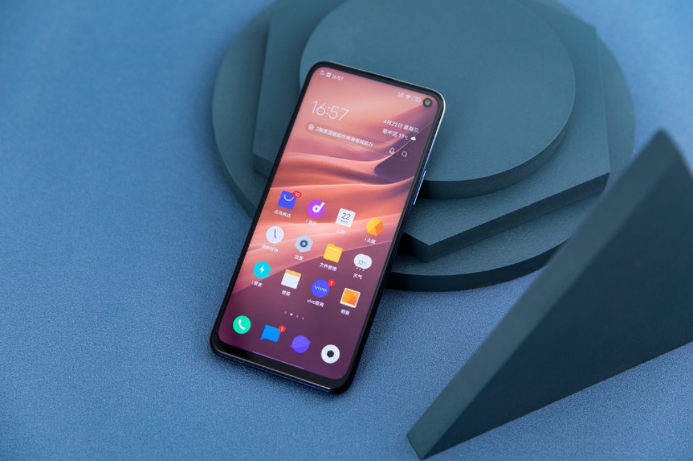 iQOO Neo3֮ͬλƾżߵľն˲ߵģǿãԻƶÿǵһºΪŵĻͣiQOO Neo3һͼʹ˽̨˵iQOO Neo3