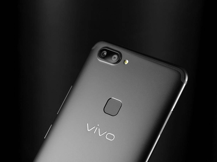 ��Ϊvivo X20ȫ�����ֻ������˺�խС�Ķ�ͷ���°���ƣ�����ָ����ƾ��Ƶ��˱��棬λ��vivo ͼ����Ϸ�������Բ�Ƿ�����ơ�֧��ָ��֧����ָ�Ƽ��ܡ�ָ�����տ��ŵȶ���ܡ���Ҳ��Ŀǰȫ�����ֻ�������ָ��ʶ�𷽰���