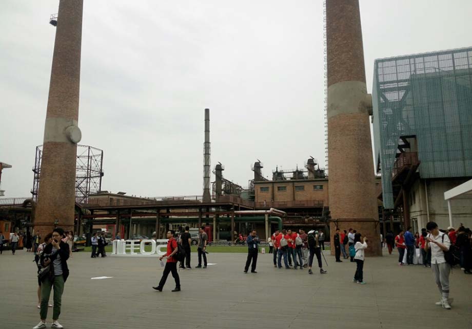 �᳡�ܱߣ�751DPark ��������