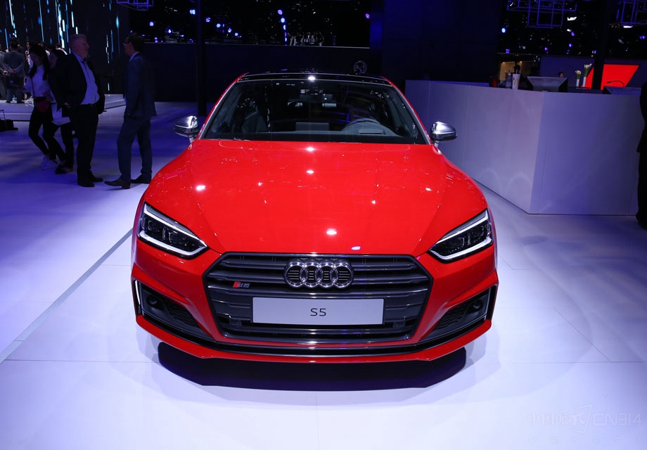 ��Ŭ����Z17mini�ĳ�������Ƭ���ǿ�������ؿ���S5�������������ȫ��A5���͵���ƣ�ͬ����װ��ȫ����ʽ��ǰ����顢����ʽ������դ�ȡ�