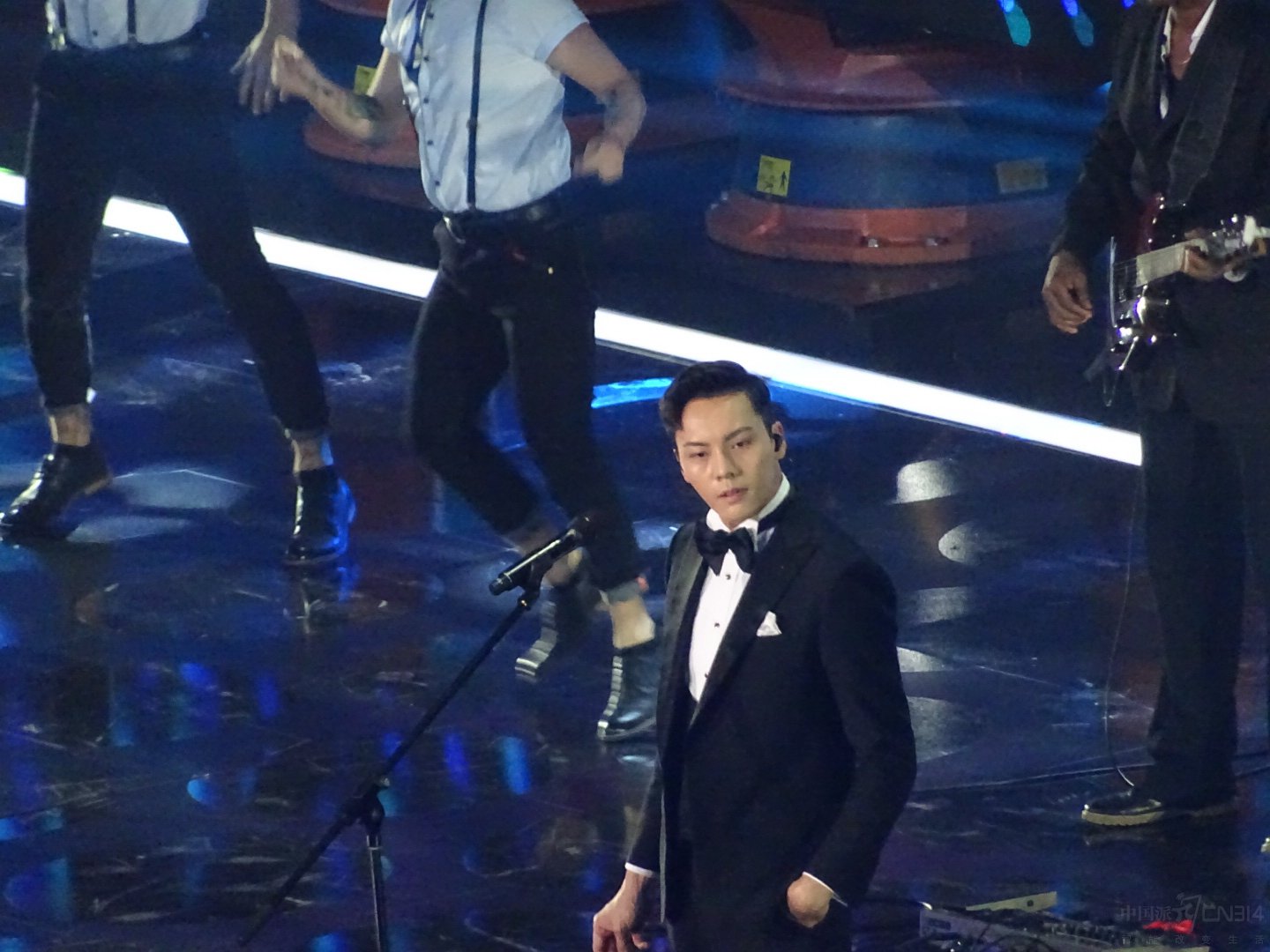 �ֱ�Ϊ���ƹ��С�Ҷ���١��ºա�֣���������������ӽ�����һɽ������½������ϣ�����׷塢��ΰ�����������������֡��ֿ��ܡ�����������ˡ��ܽ��ס�