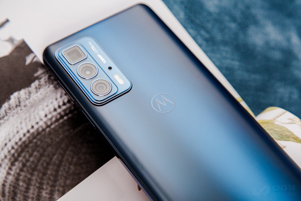 ֮ܶedge s proӰʵͬ൱ɫģ1ͷͬ޽еĴڣҳǡԶ㾵ͷһӦȫ淨Ҳʮַḻʹedge s proΪ2500ԪеCλ