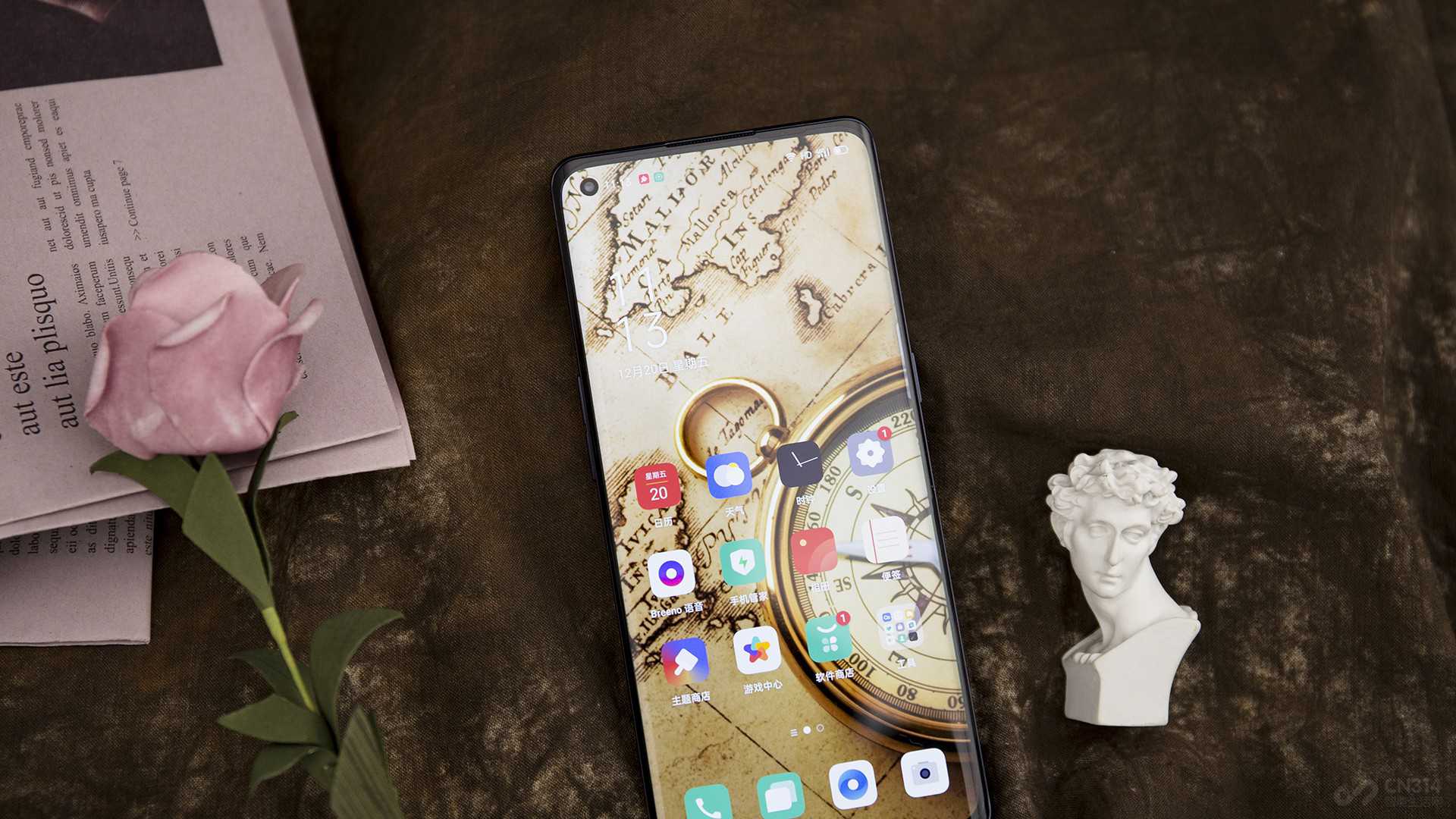 ��Ļ��ߴ���ˢ���ʴﵽ��180Hz����Ļˢ����Ϊ 90Hz ����Ļˢ����Խ�ߣ��ֻ���ʾ�Ļ����ȶ��ԡ������Ծͻ�Խ�ã���ֱ�۵ĸ��ܾ��ǳ�ʱ��ʹ���ֻ�����������ˢ΢��������Ƶ�����ڳԼ�������ƣ�ͳ̶ȶ��������͡�