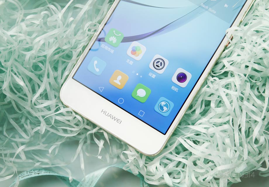 ����ײ��л�ΪƷ��Logo����������ö���ص����ⰴ������ϸ���ϵĹ���Ҳ�ǳ���������