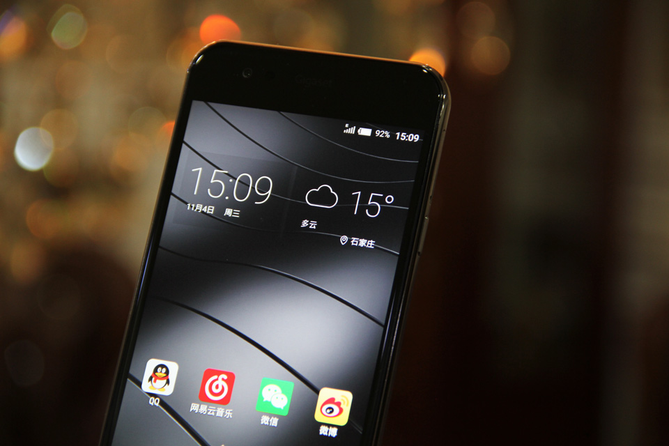 ǰ�����Ѿ��ᵽ�����ڲ����˹Ǵ�����������Ͳ��ƣ������ǿ���ֻ�һ�廯���С�