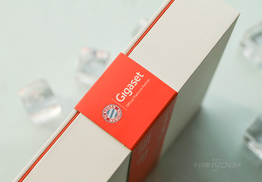 ��װ�еĲ�����Gigaset ���Ʒ�ƺͰ���Ľ���������ֲ���logo�����Գ�������֮����ܵĺ�����ϵ��